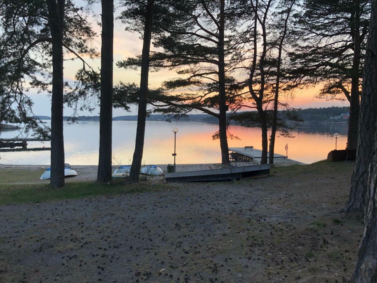 Haellestrand Nr 6 Seaview Strömstad Kültér fotó